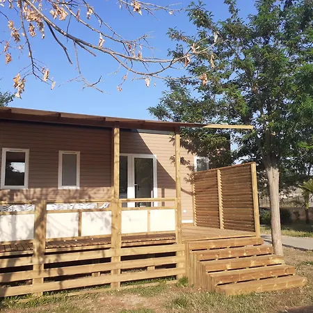 Camping Vallee Du Paradis 캠프장 4*