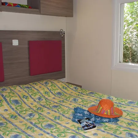 Vallee Du Paradis Kemping 4*