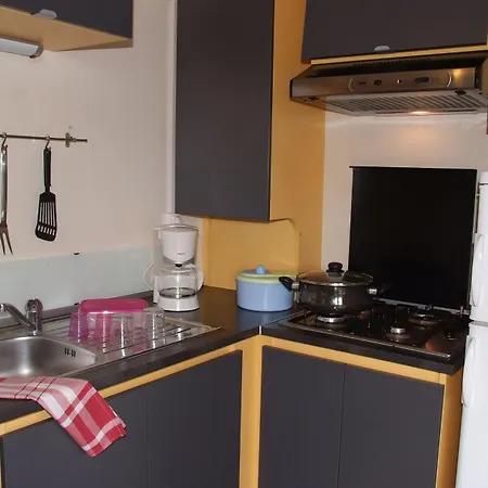 캠프장 Camping Vallee Du Paradis Saint-Raphaël