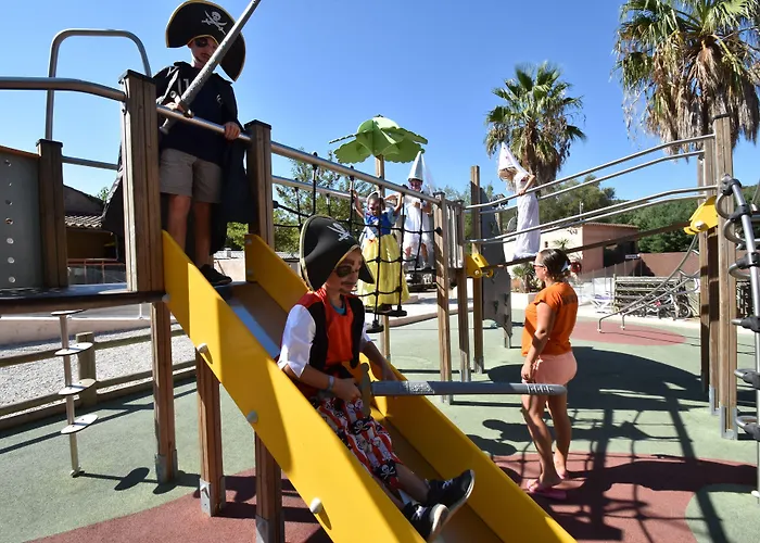 Vallee Du Paradis Campsite 4*