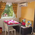 Vallee Du Paradis Campsite 4*