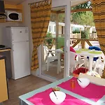 Vallee Du Paradis 4*
