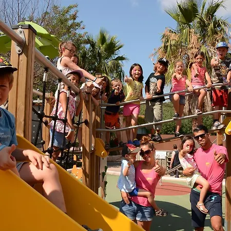 Vallee Du Paradis 4*