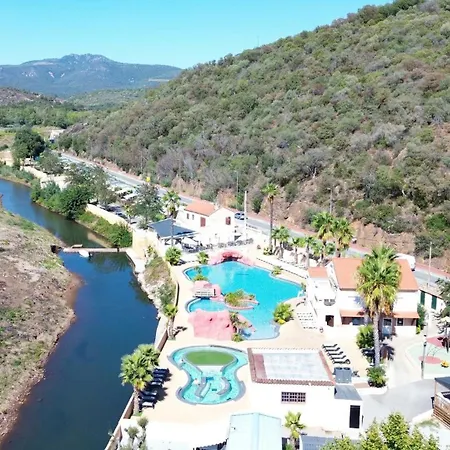 Vallee Du Paradis Kamp alanı