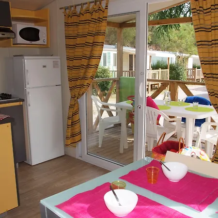 Vallee Du Paradis 4*