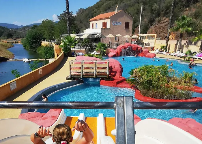 Vallee Du Paradis 4*