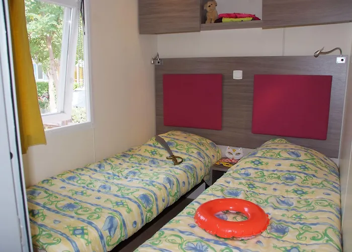 Vallee Du Paradis 4*